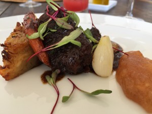 bochecha-de-boi-e-rosti