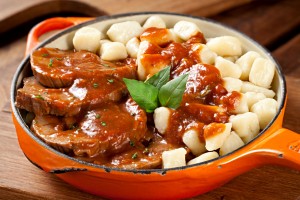 Casa Carandai_carne assada com nhoque_Rodrigo Azevedo_2