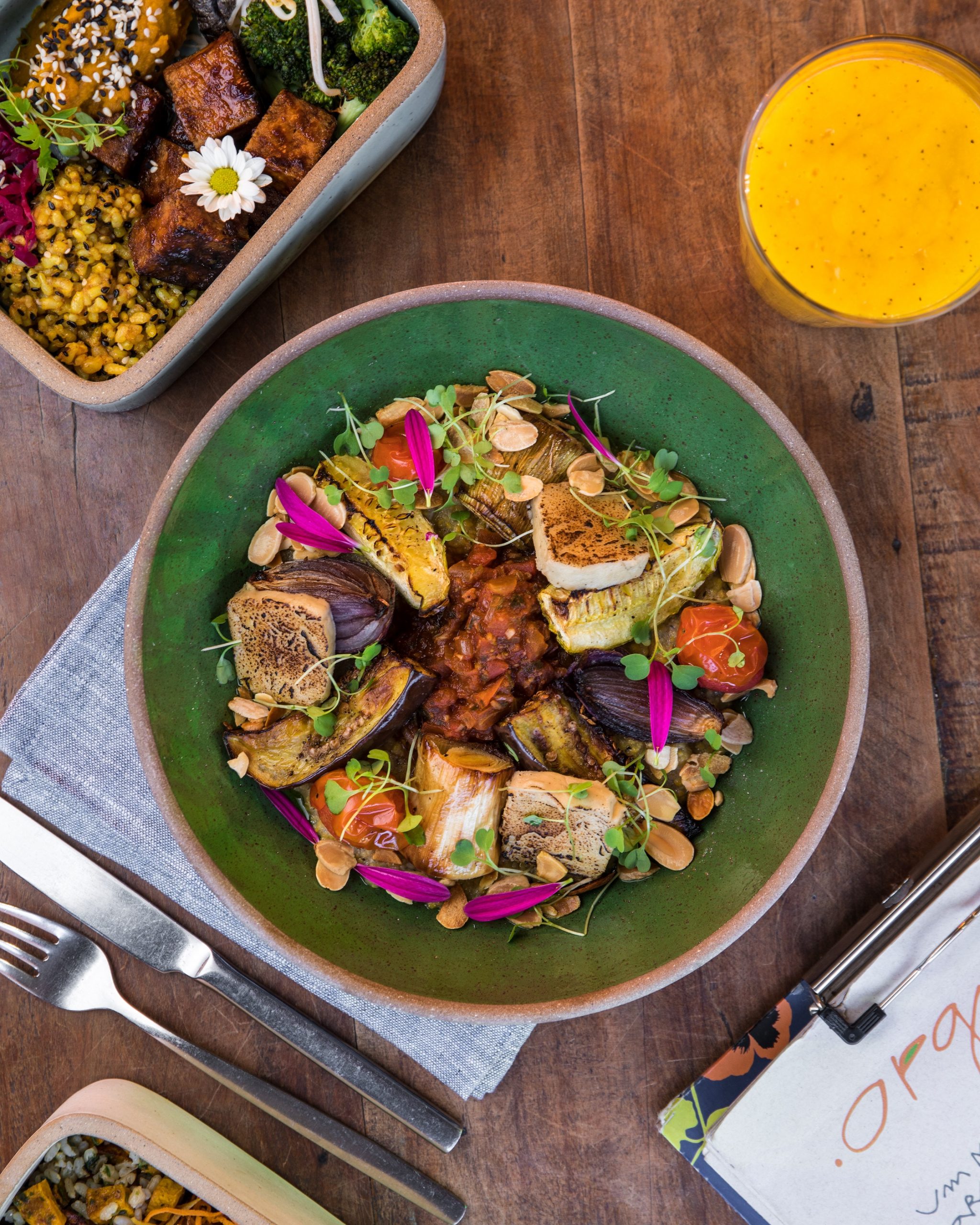 Confira um roteiro pelos restaurantes do Rio, SP e Salvador com pratos vegetarianos e veganos para o Dia Mundial Sem Carne