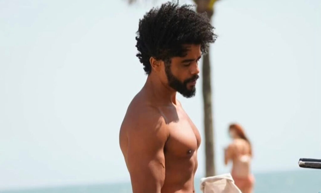 Diogo Almeida do BBB 25 já faz cena de trisal com Tuca Andrada