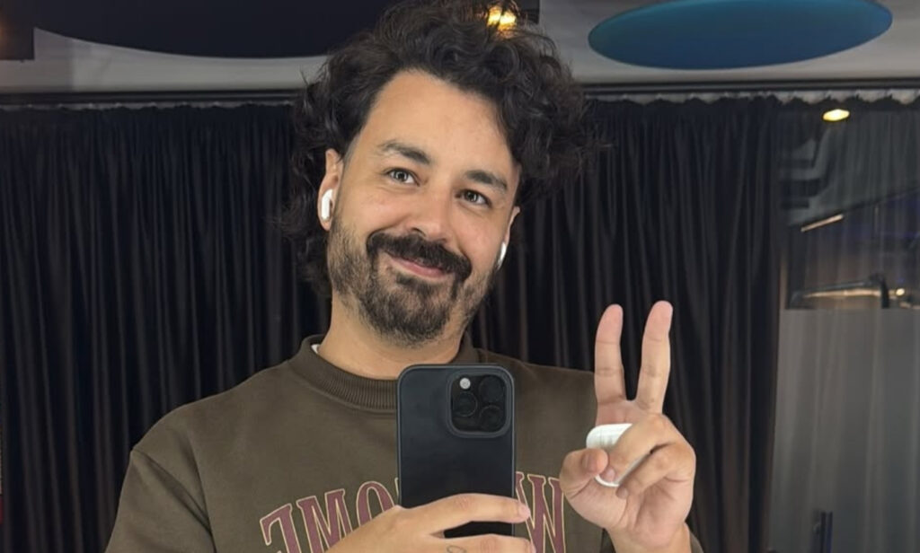 Fernando Pedrosa faz piada com fãs de Claudia Leitte