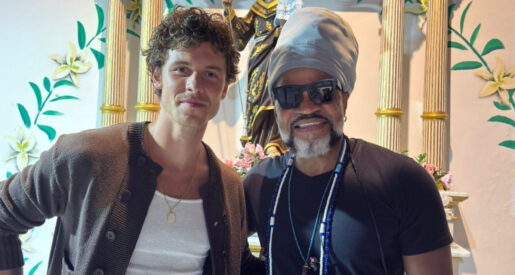 Shawn Mendes com Carlinhos Brown