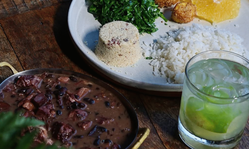 Tradicional Feijoada do FrancÊs abre o Carnaval carioca